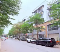 Nhà 5 Tầng 100m² Ngay Cổng Chính KĐT TMS Grand Phúc Yên – Mặt Đường 24m