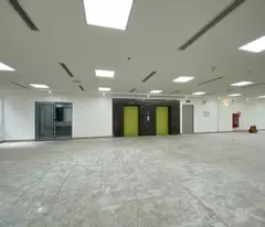TÒA NHÀ VP CẦU GIẤY HÀ NỘI 400M2, MT 12M, DÒNG TIỀN 700TR/THÁNG - 400 TỶ