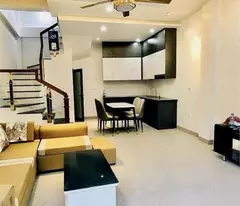 BÁN GẤP NHÀ THẠCH BÀN  NỘI THẤT ĐẸP MỚI Ô TÔ ĐỖ NGÀY ĐÊM NGAY SÁT NHÀ HƠN 6 TỶ