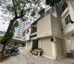 11.79 TỶ - 31M2 5 TẦNG -  LÔ GÓC 2 MẶT KINH DOANH - MẶT PHỐ LÕI HAI BÀ TRƯNG