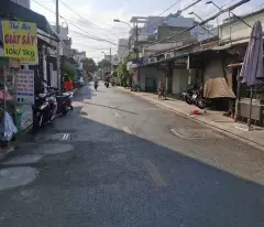 DÃY TRỌ MT HIỆP THÀNH 05 – NGANG 8M – CÁCH CHỢ HT13 CHỈ 100M