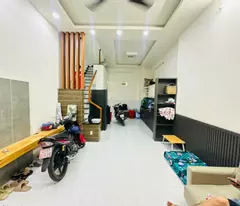 Bán nhà đường Lã  Xuân Oai, Q9, Thủ Đức, TP HCM. DT  50m2, 4 tầng, sổ hồng. Giá  6.55 tỷ -