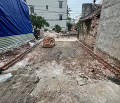 40m đức giang .hoài đức .hà hội. ngõ thông,tứ tung.