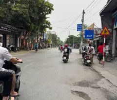 40m đức giang .hoài đức .hà hội. ngõ thông,tứ tung.