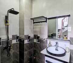Bán Nhà Mới Đẹp Góc 2 Mặt Tiền Đường Huỳnh Tấn Phát, Quận 7  - 5TỶ8.