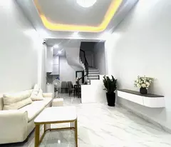 Bán nhà phố Trương Định, Hai Bà Trưng 34m2, 5 tầng full nội thất, sổ đỏ chỉ 7,2 tỷ