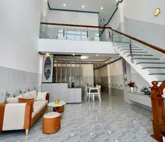 CHÍNH CHỦ BÁN NHÀ MỚI GÁC LỬNG - MỸ LỘC - CẦN GIUỘC - LONG AN