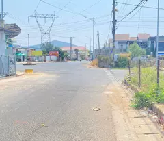 Mặt tiền phạm ngũ lão, trung tâm sầm uất của đức trọng, lâm đồng