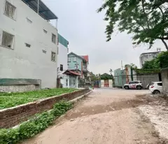 Bán đất ngõ 437 Ngọc Thuỵ 62m oto vào đất chỉ hơn 9 tỷ còn tl