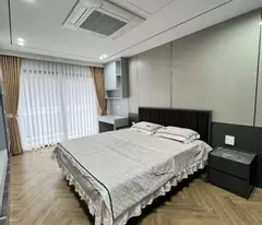 Bán nhà ngõ 548 Nguyễn Văn Cừ 35m x 6T gara, thang máy, oto thông kinh doanh giá nhỉnh 18t còn tl