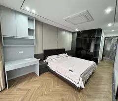Bán nhà ngõ 548 Nguyễn Văn Cừ 35m x 6T gara, thang máy, oto thông kinh doanh giá nhỉnh 18t còn tl