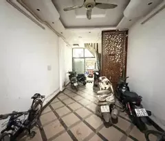 NHÀ CỰC HIẾM PHƯỜNG KHƯƠNG TRUNG, QUẬN THANH XUÂN, HÀ NỘI – Ô TÔ VÀO NHÀ
