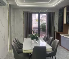Bán nhà mặt tiền 1 trệt 1 lửng 2 lầu 5x20m giá 5,8 tỷ Đường Phạm Thị Tôm