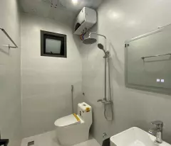 chính chủ bán nhà 4 tầng đẹp ngay trần lãm, gần bv sản an đức và khối bệnh viên lớn nhất tỉnh hưng