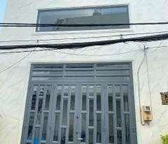 Nhà mới xây cho thuê, thiết kế hiện đại, sạch sẽ, dọn vào ở ngay.
