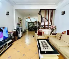 Bán nhà phố Đội Cấn, Ba Đình, lô góc 2 mặt thoáng, ngõ nông, dân xây, 45m, 5 tầng, 12.8 tỷ