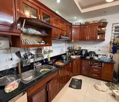 Bán đất tặng nhà Ngọc Thụy- Phân Lô- Dân Xây -50m 3 tầng nhỉnh 8 tỷ(TL)