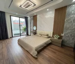TÀI CHÍNH 7 TỶ, TÌM NHÀ GẦN TRƯỜNG, CHỢ,Ô TÔ ĐỖ CỬA TRUNG TÂM THẠCH BÀN.