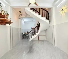 Bán nhà hẻm xe hơi Nguyễn Thái Sơn, Gò Vấp, gần ĐH Văn Lang, 4 tầng, 5Pn, 6.8 tỷ TL