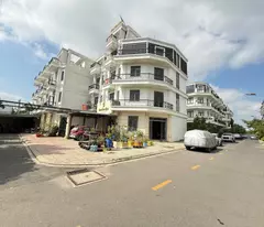 BÁN NHÀ PHỐ SANG TRỌNG 7PN DÒNG TIỀN 20TR/THÁNG – GIÁ CHỈ 6.5 TỶ - Q.12, HỒ CHÍ MINH