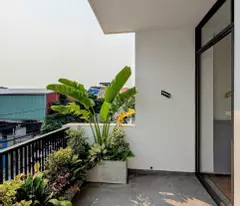 💋💋Bán nhà Khúc Thừa Dụ - 80m 4 tầng - Đường 10m - Mới tinh - Thang Máy