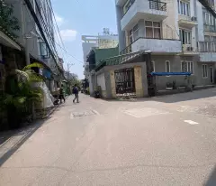 Bán nhà 105m2 ngay BV Gia Định, Bình Thạnh, cạnh rạch xuyên tâm, hẻm xe hơi, xây cao, 12.5 tỷ