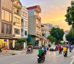 BÁN ĐÁT VIỆT HƯNG 50M2- MT 4M- VỈA HÈ, Ô TÔ TRÁNH- HƠN 10 TỶ