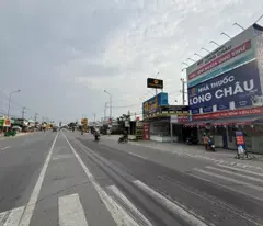 Bán đất thổ lúa mặt tiền ĐT 824 , ấp 8 , Lương Hòa, Bến Lức dt 320m2 ( 130m2 thổ) giá 8,4 tỷ