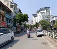 BÁN NHÀ SÀI ĐỒNG LONG BIÊN - GẦN AEON NỘI THẤT ĐẸP - SÁT CHỢ - Ô TÔ GIÁ CHỈ HƠN 6 TỶ