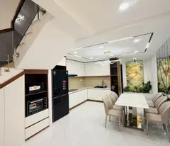 Tân Bình - Xe Hơi Ngủ Trong Nhà - THANG MÁY - Nhà Mới Đẹp - Sổ A4 - Hoàn Công Đủ - 63M - Nhỉnh 14
