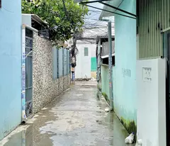 Bán nhà 2 tầng TTTp Nha Trang , hẻm thông , gần Cầu Hộ Phương Sài