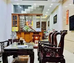 🚘 NHÀ KHU DÂN CƯ AN SƯƠNG,NƠI AN SINH ĐẠI GIA NHÀ GIÀU.
DT:72m2 Ngang 4X18m 4 tầng 4PN.