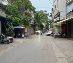 Siêu phẩm ngõ 279 Đội Cấn Ba Đình 80m 4 tầng ô tô tránh ngõ rộng giá 33.8 tỷ 0878168006