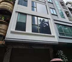 Cho thuê nhà 7 tầng Thái Hà, Đống Đa. Giá: 65tr/ tháng
