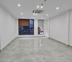 Cho thuê nhà 7 tầng Thái Hà, Đống Đa. Giá: 65tr/ tháng