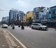 BÁN NHÀ ĐẸP QUẬN 8 – 65m² – HXH TẢI THÔNG – GẦN MT DƯƠNG BÁ TRẠC