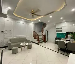 BÁN NHÀ XUÂN PHƯƠNG 40m 5 TẦNG MT 6m 6,85 tỷ