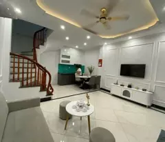 BÁN NHÀ XUÂN PHƯƠNG 40m 5 TẦNG MT 6m 6,85 tỷ