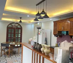 Cho thuê nhà Trần Quang Diệu – 50m² x 6T – thang máy – hợp làm văn phòng, spa, showroom...