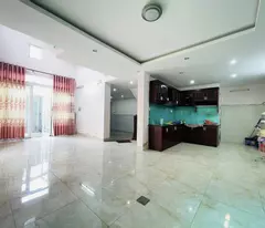 Bán nhà Biệt thự - hẻm 8m Dương Đức Hiền - DT: 13x12m, 3 Tầng, CN 150m2, chỉ 18,5 tỷ.