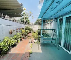 Bán nhà Biệt thự - hẻm 8m Dương Đức Hiền - DT: 13x12m, 3 Tầng, CN 150m2, chỉ 18,5 tỷ.
