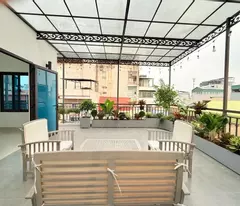 Hoàng hoa thám 46m x5 tầng thang máy-full nội thất-11,9 tỷ-2 mặt ngõ,30m ra phố