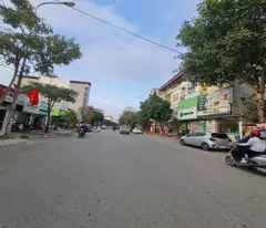 Bán nhà 2 tầng 72m2 tại Trâu Quỳ, Gia Lâm kinh doanh sầm uất giá đầu tư. LH 0989894845