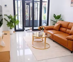 NHÀ ĐƯỜNG NÚI THÀNH – Sát Quảng trường 29/3 – Vào  ở luôn