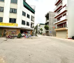 Bán đất TDC Ngọc Thuỵ 50m x 5m oto tránh thông kinh doanh