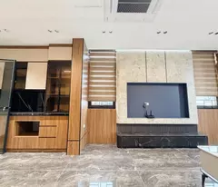Bán nhà ngõ 193 Bồ Đề oto thông, chỉ hơn 9 tỷ còn tl.