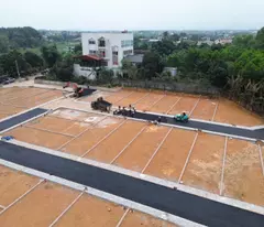 Nhanh chóng lô đất 100m2 gần Quốc Lộ 21, khu vực trung tâm Hòa Lạc. Phù hợp xây trọ, đầu tư sinh