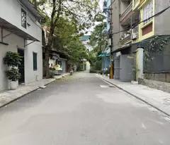 Cần bán 80m2 khu phân lô Giáo Viên Ngọc Thụy - Hạ Tầng Tốt - View Công Viên Ba Đồi