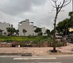 hàng hiếm bán đất lô góc đẹp rộng gần 130m2 ngay khu C - kdt Vũ Phúc sầm uất