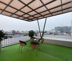 Bán nhà Bát Khối 71m 7 tầng MT4.2m thang máy gara ô tô hơn 19 tỷ